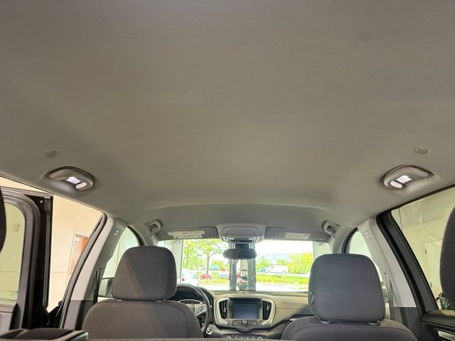 Used 2024 GMC Terrain SLE AWD/4WD image 20