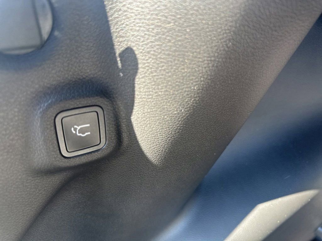 New 2026 Jeep Compass Limited w/ Sun, Sound & Navigation Group image 31