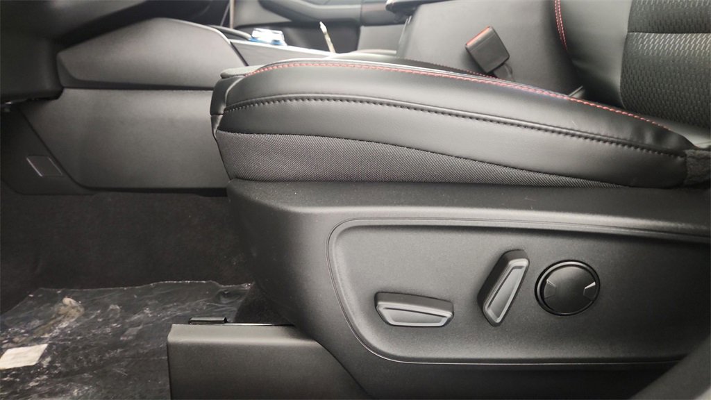 New 2026 Ford Escape ST-Line w/ Cold Weather Package image 23
