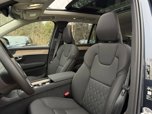 New 2026 Volvo XC90 B6 Plus w/ Protection Package Premier AWD/4WD image 15