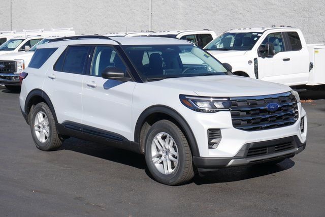 New 2026 Ford Explorer Active image 7
