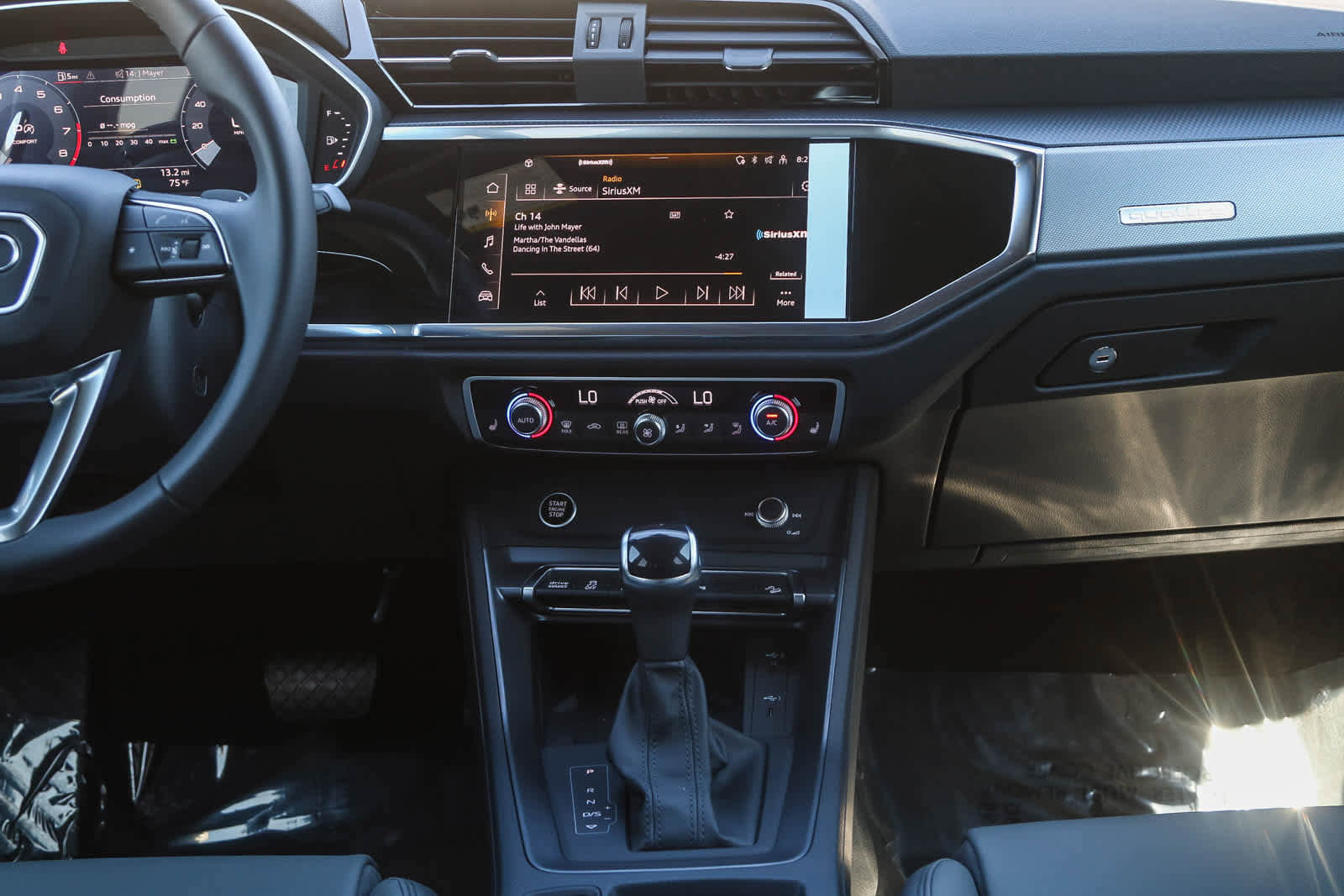 New 2025 Audi Q3 2.0T Premium image 17