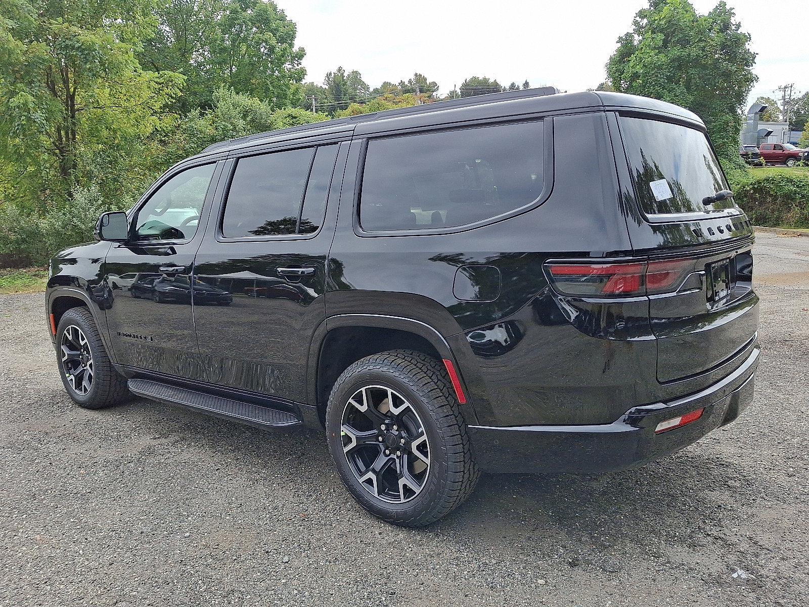 New 2025 Jeep Wagoneer Series II image 3