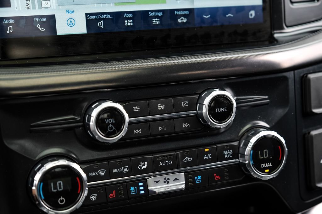 Used 2021 Ford F150 Platinum w/ Equipment Group 701A High AWD/4WD image 29