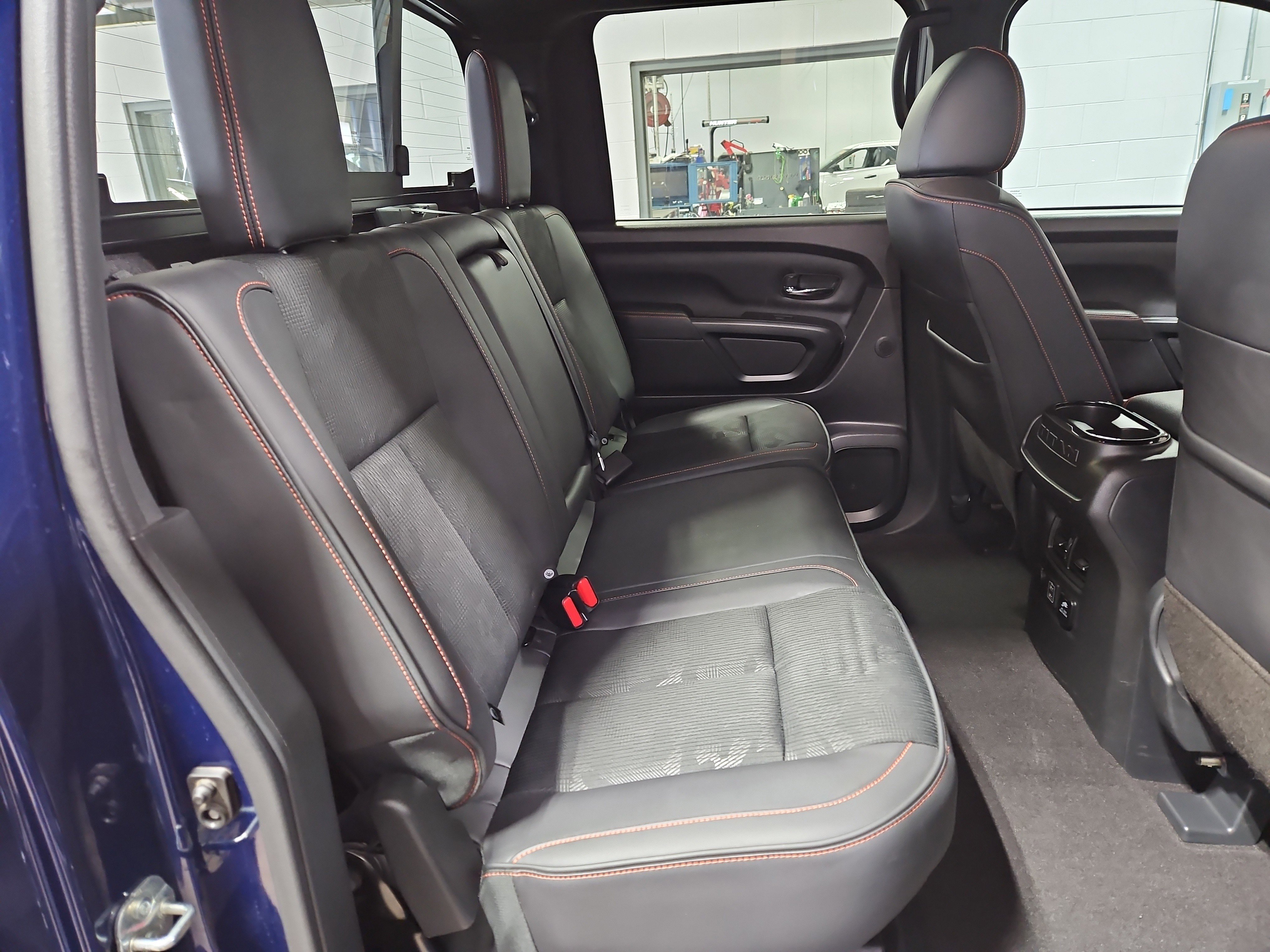 Used 2023 Nissan Titan PRO-4X w/ Pro-4x Utility Package image 10