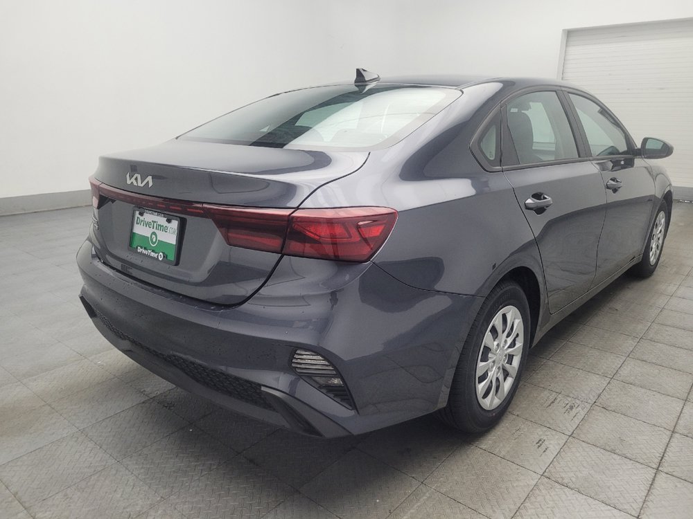 Used 2023 Kia Forte LX FWD image 9