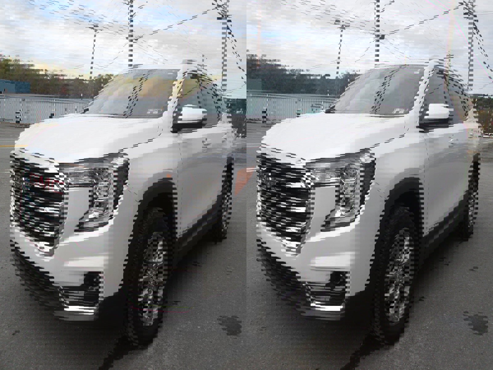 Certified 2024 GMC Terrain SLT w/ Infotainment Package II image 35