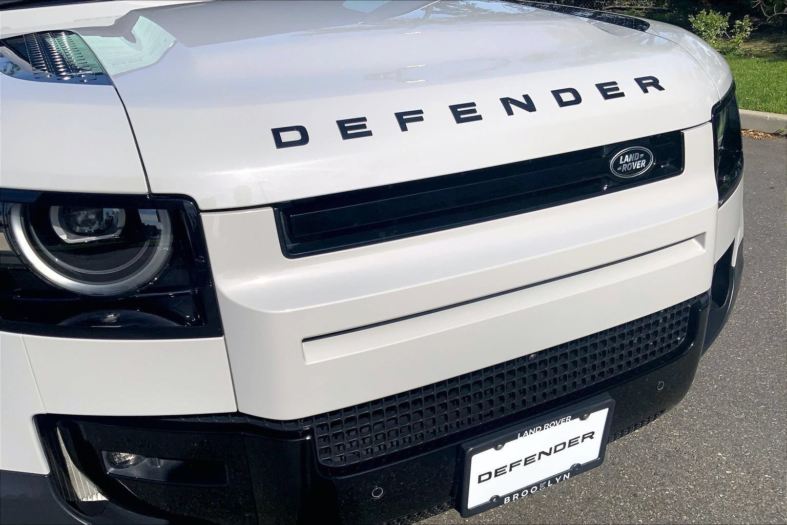 Certified 2026 Land Rover Defender 110 S AWD/4WD image 30