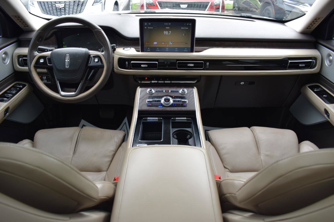 Used 2020 Lincoln Aviator Reserve w/ Equipment Group 202A AWD/4WD image 18