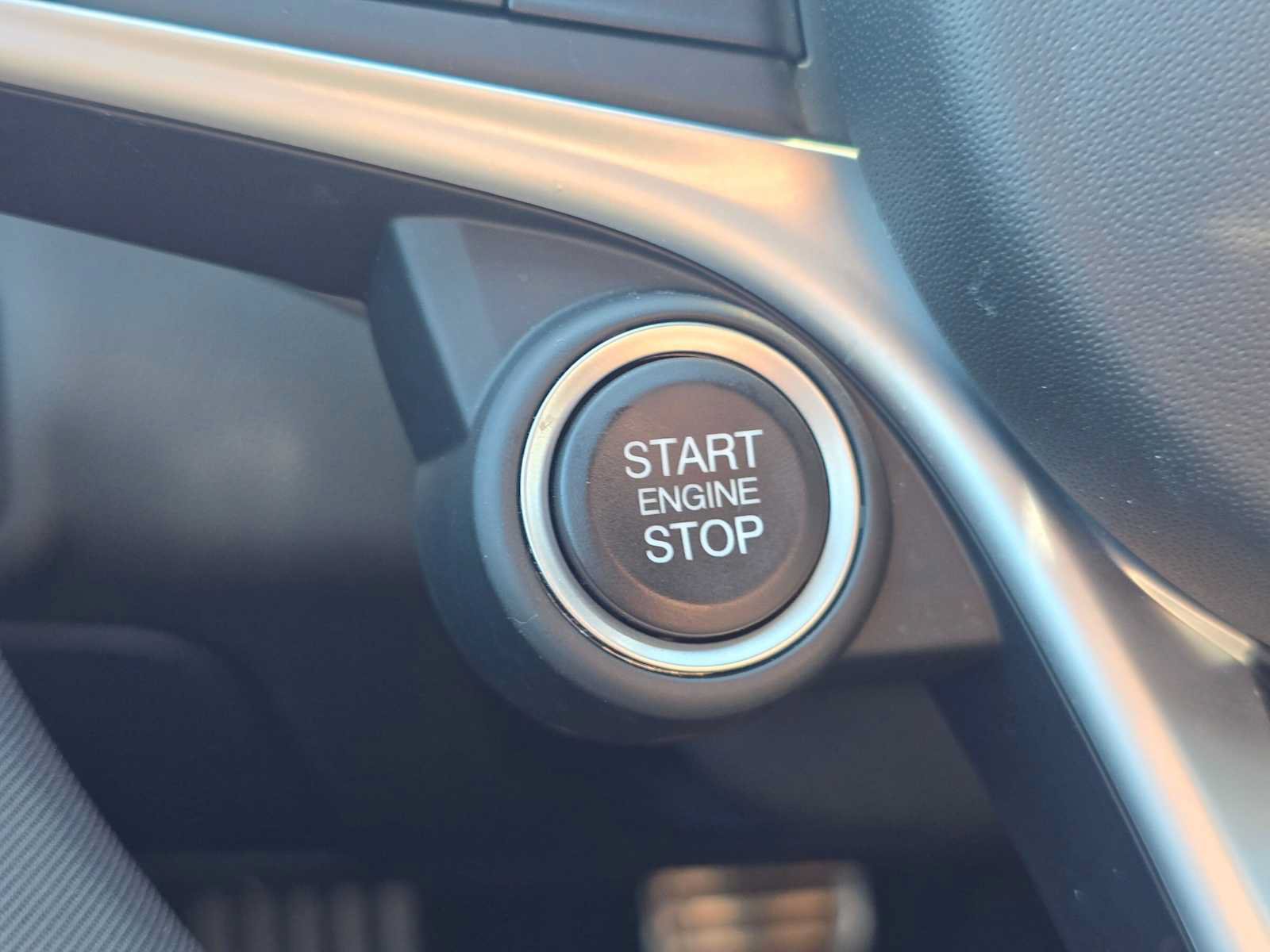 Used 2019 Alfa Romeo Giulia Ti Sport w/ Quick Order Package 22U Sport RWD image 29