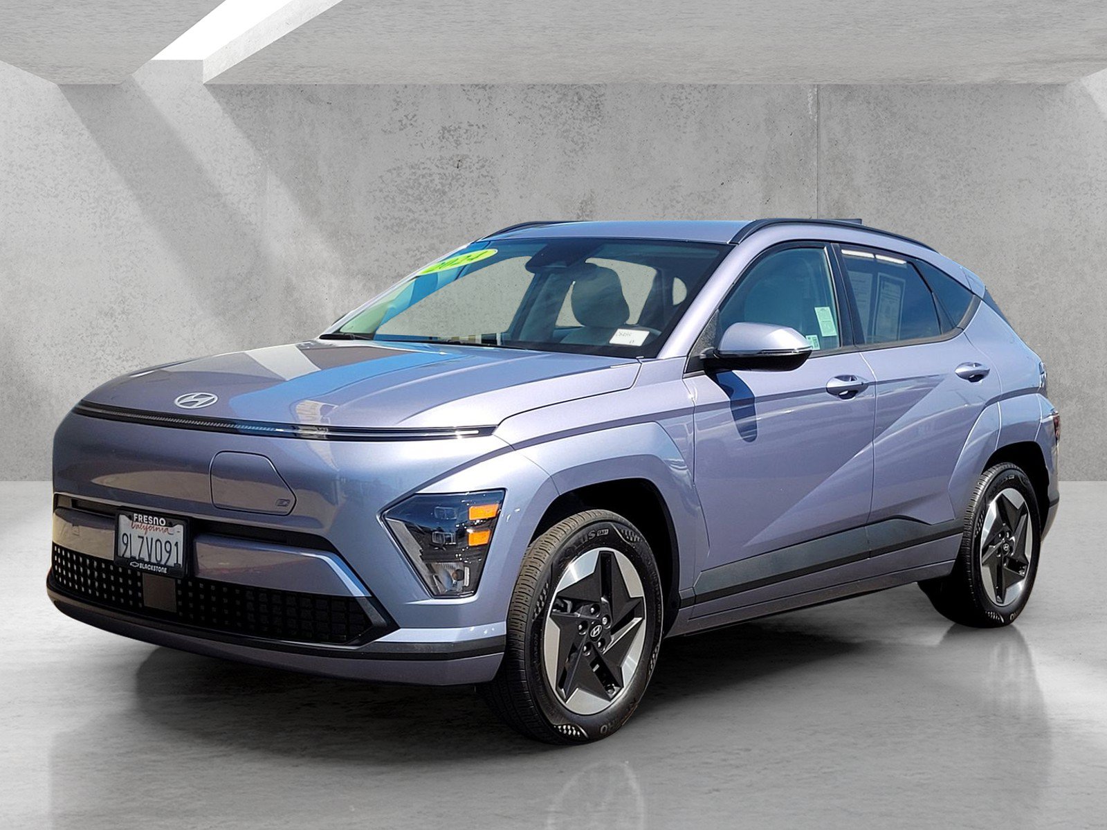 Used 2024 Hyundai Kona SEL FWD image 8