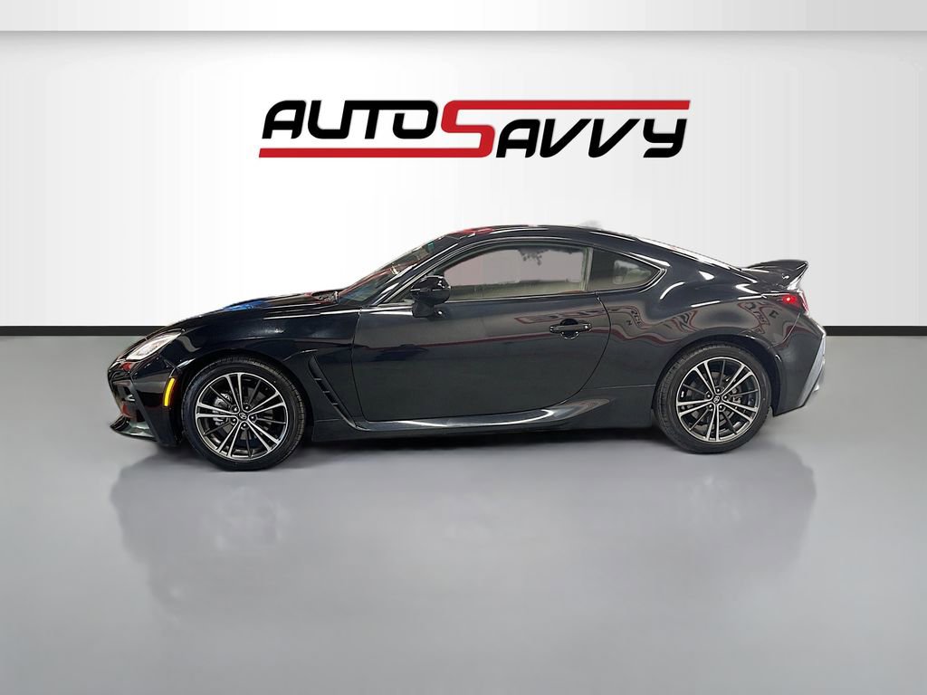 Used 2023 Toyota GR86 Premium w/ ALL Weather Mat Package (TMS) image 4