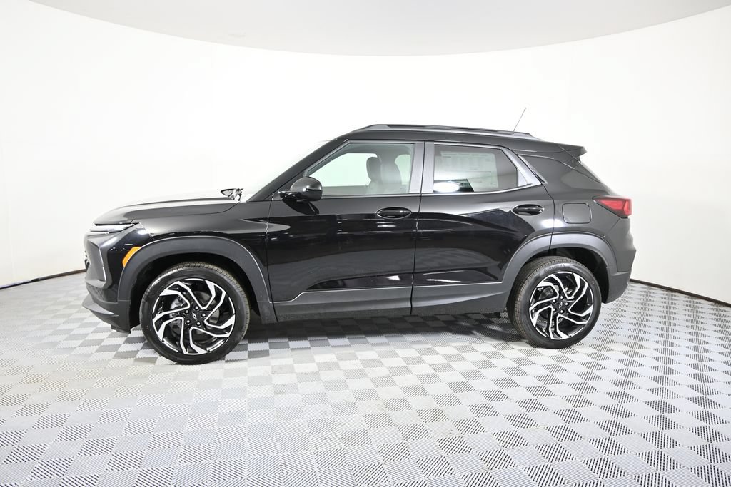 New 2026 Chevrolet TrailBlazer RS w/ Convenience Package AWD/4WD image 2