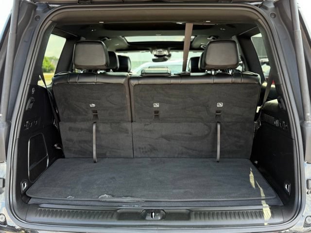Used 2024 Jeep Wagoneer Series II AWD/4WD image 24