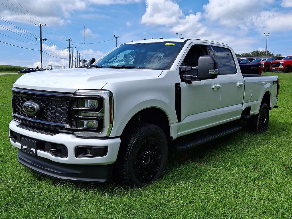 New 2026 Ford F250 XLT w/ XLT Premium Package AWD/4WD image 2