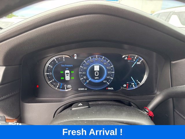 Used 2019 Cadillac Escalade ESV Luxury RWD image 6