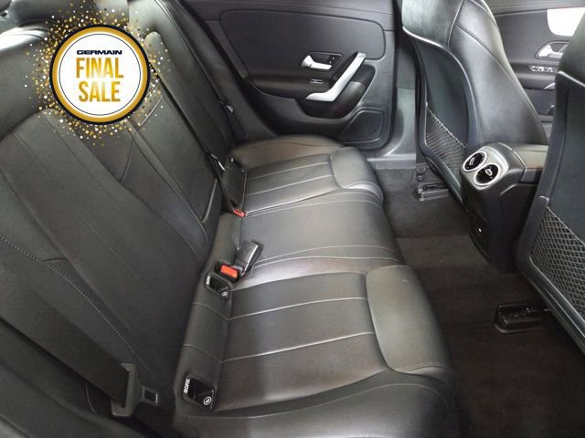 Used 2025 Mercedes-Benz CLA 250 4MATIC image 19