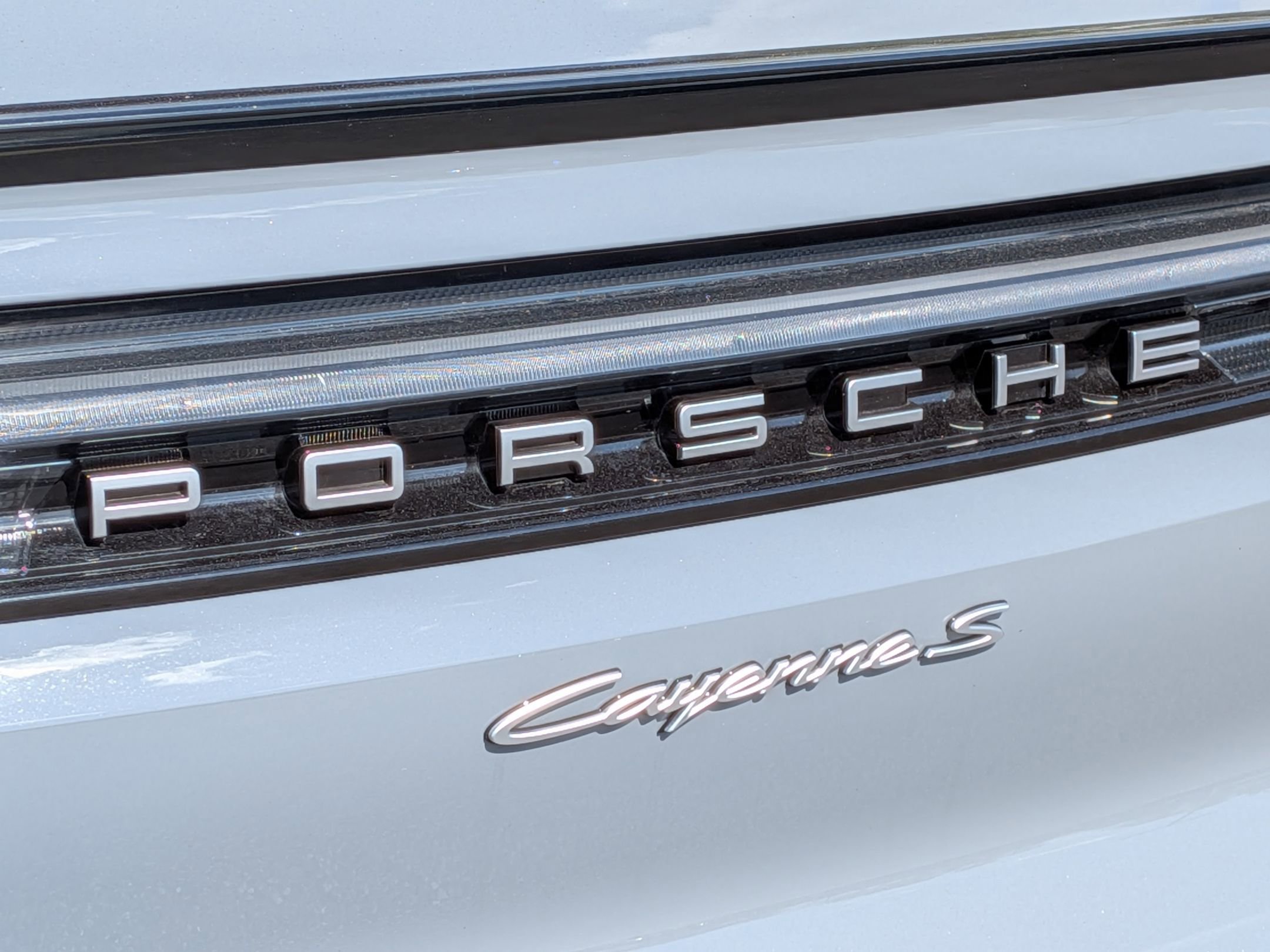 Used 2025 Porsche Cayenne S AWD/4WD image 35