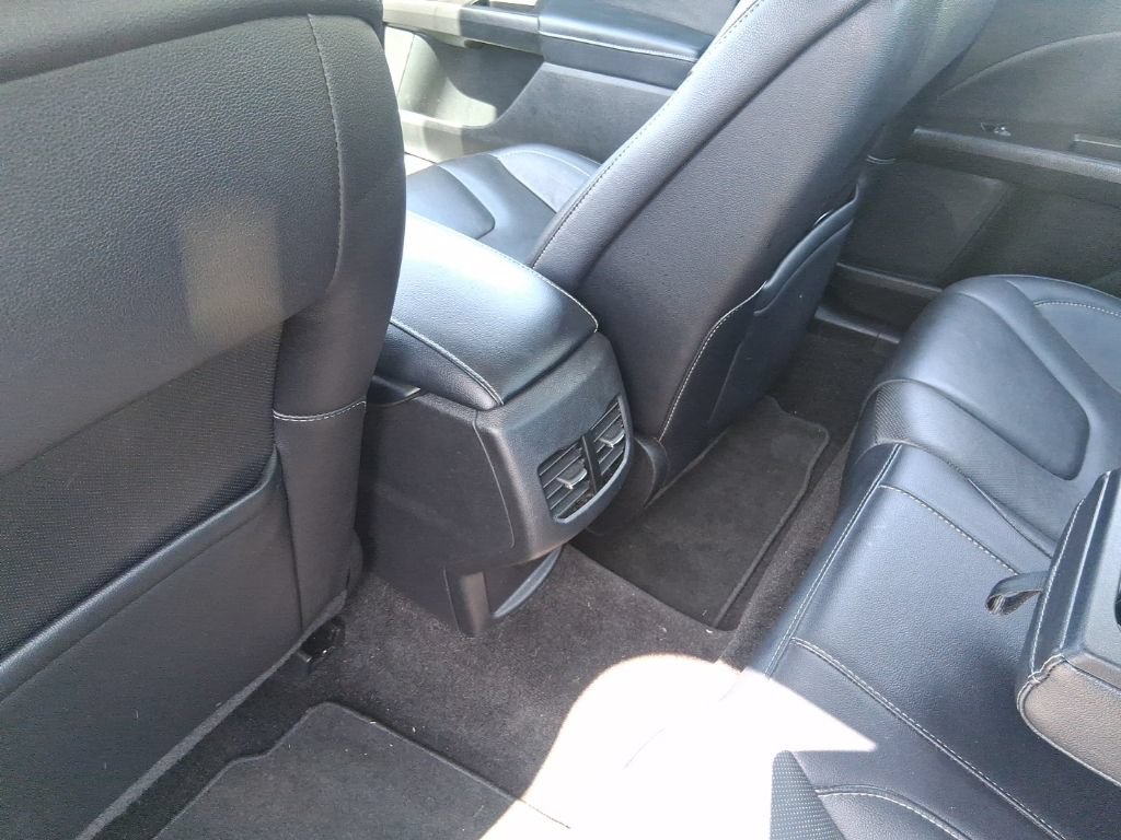 Used 2017 Ford Fusion Titanium FWD image 19