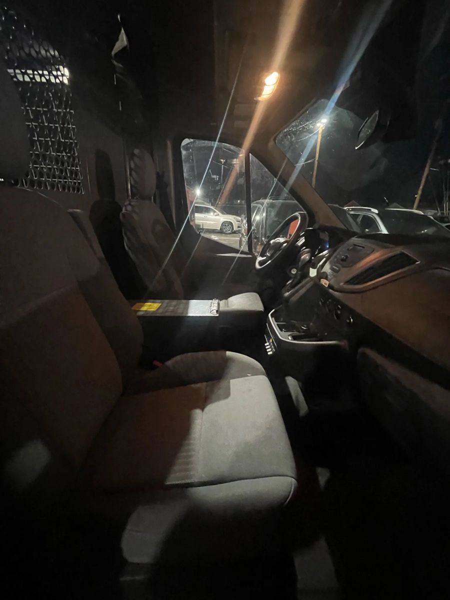 Used 2015 Ford Transit 250 Medium Roof image 4