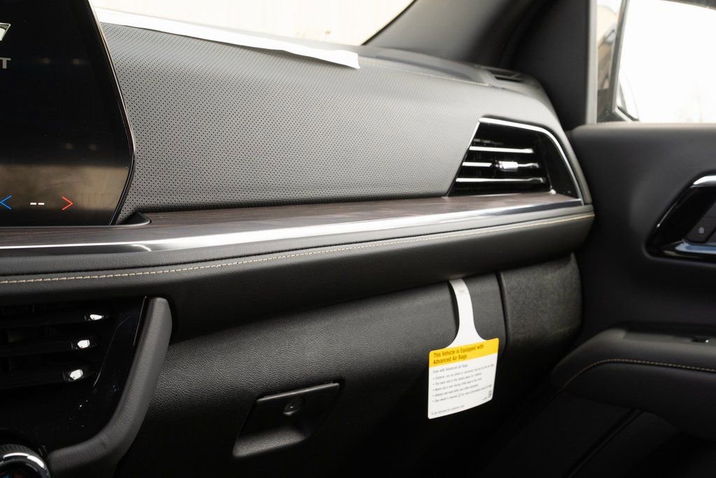 New 2025 Chevrolet Suburban Premier w/ LPO, Get Active Package image 27