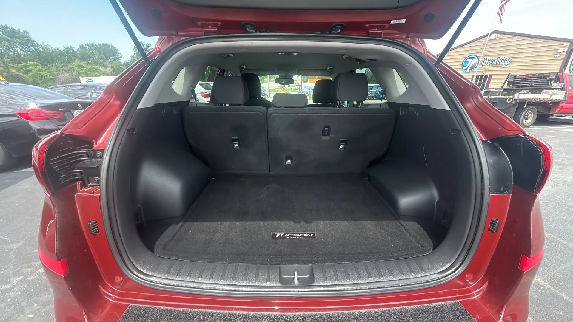 Used 2019 Hyundai Tucson Value FWD image 25