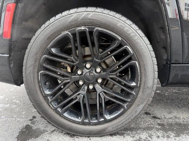 Used 2022 Jeep Wagoneer Series III image 25