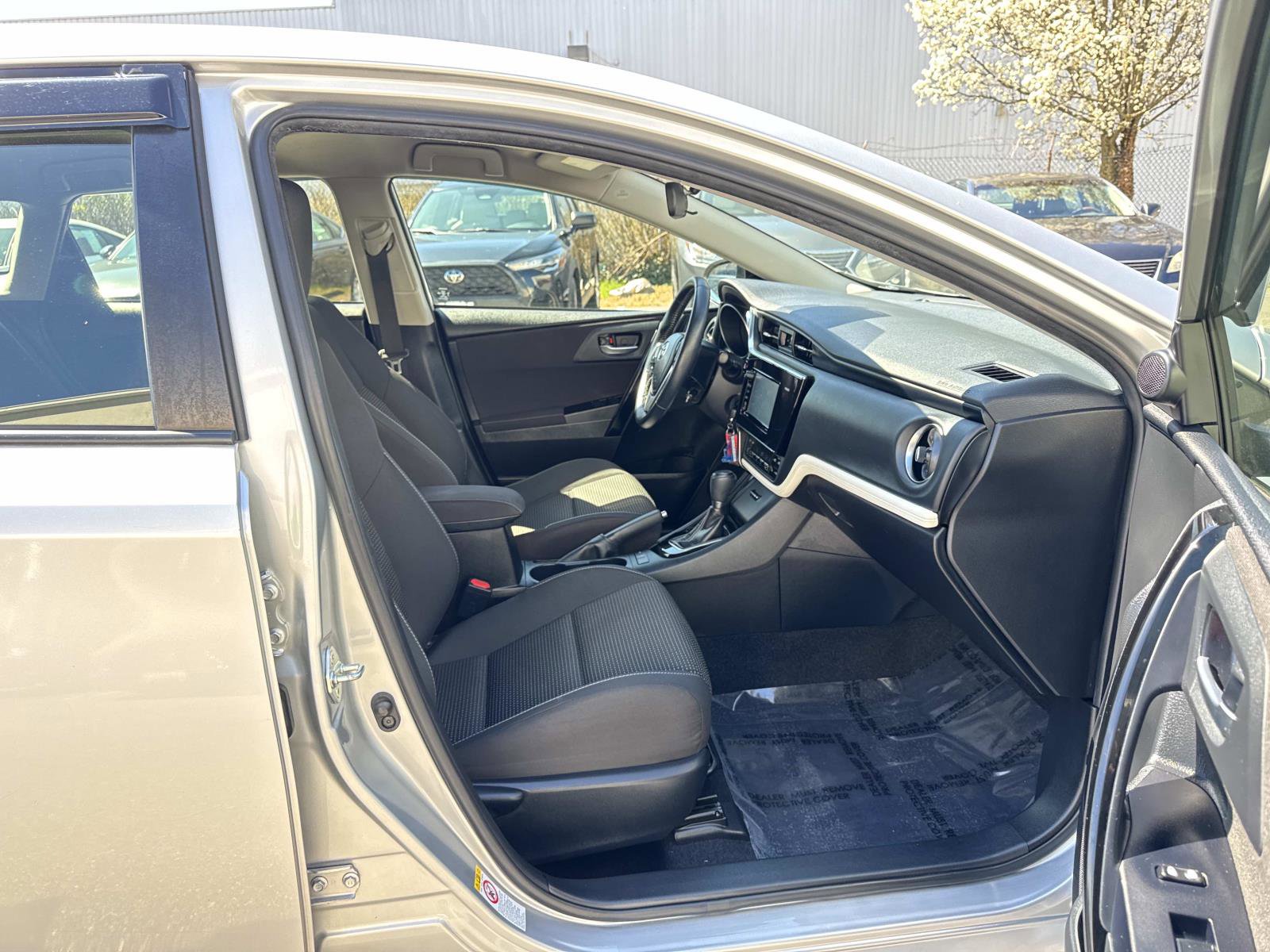 Used 2018 Toyota Corolla iM w/ All-Weather Mat Package image 15