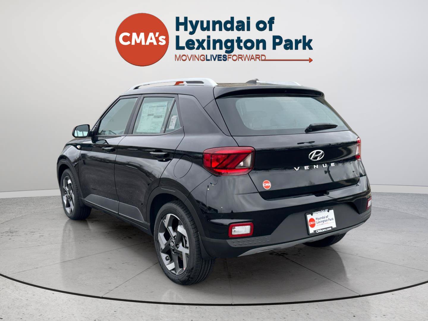 Certified 2026 Hyundai Venue SEL FWD image 5