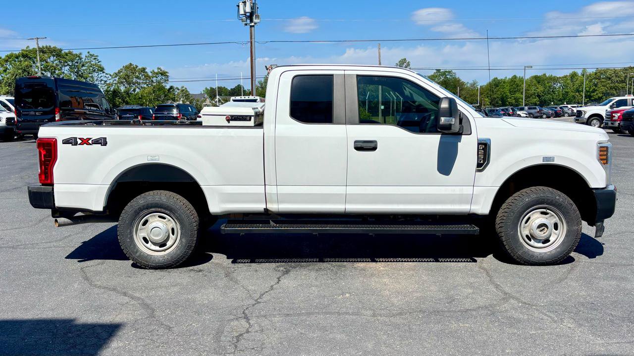 Used 2019 Ford F250 XL w/ Power Equipment Group AWD/4WD image 5
