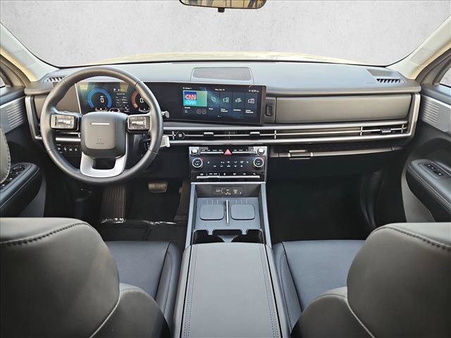 Used 2026 Hyundai Santa Fe SEL FWD image 16