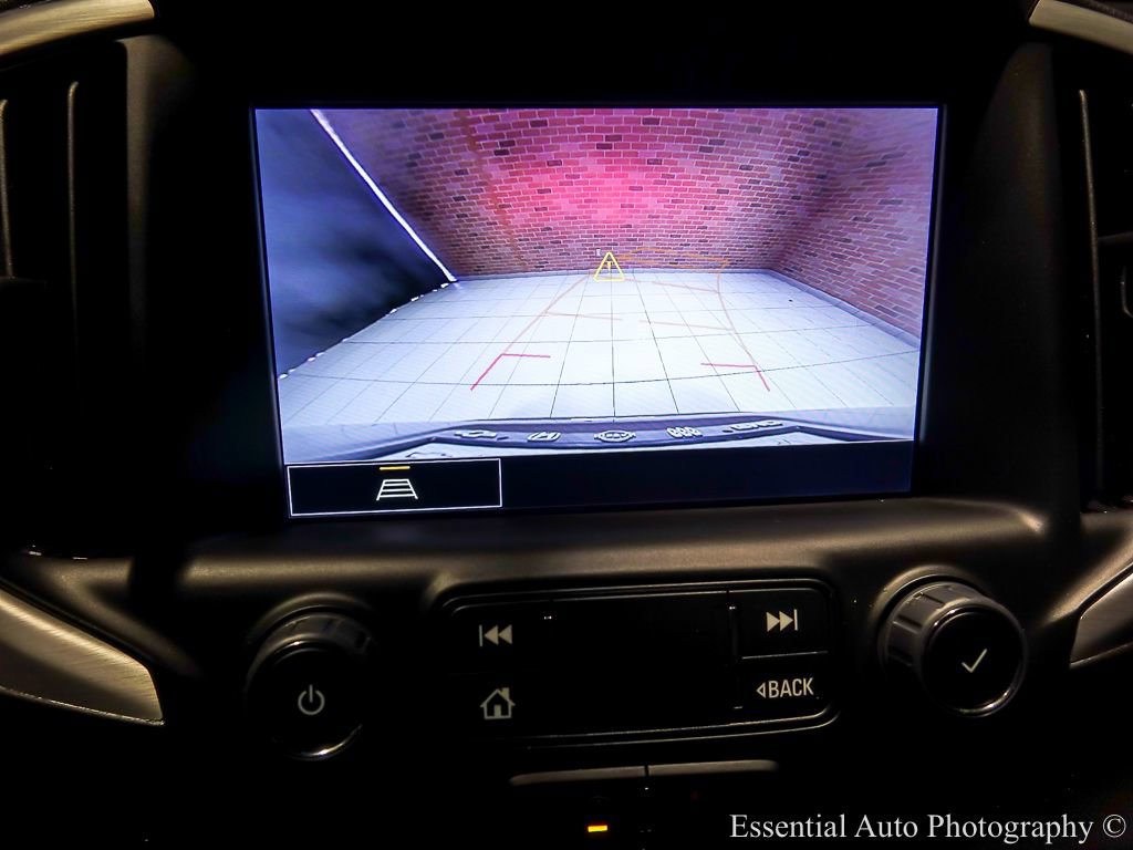 Used 2024 GMC Terrain SLT w/ Infotainment Package II image 24