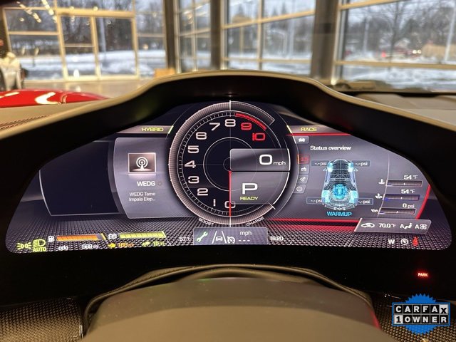 Used 2023 Ferrari SF90 Spider image 30