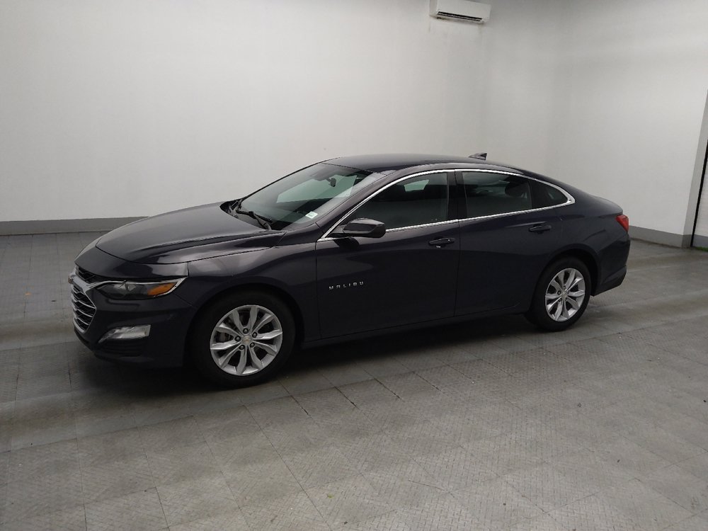 Used 2025 Chevrolet Malibu LT FWD image 2
