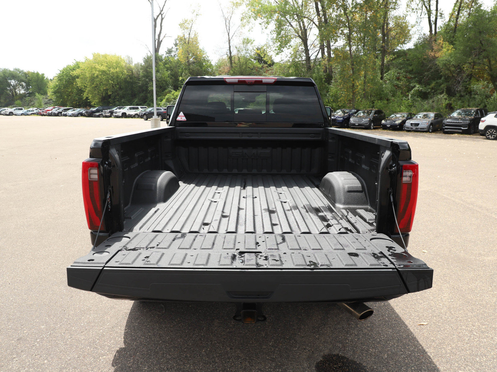 Used 2026 GMC Sierra 2500 Denali w/ Technology Package AWD/4WD image 15