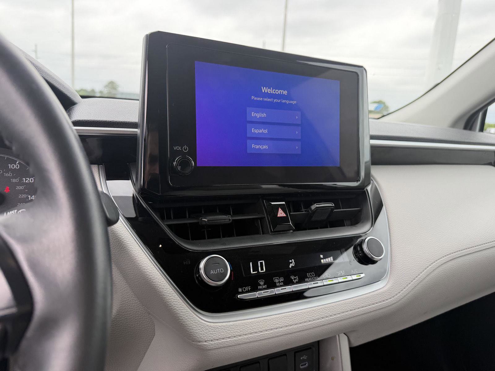 Used 2024 Toyota Corolla Cross LE FWD image 20