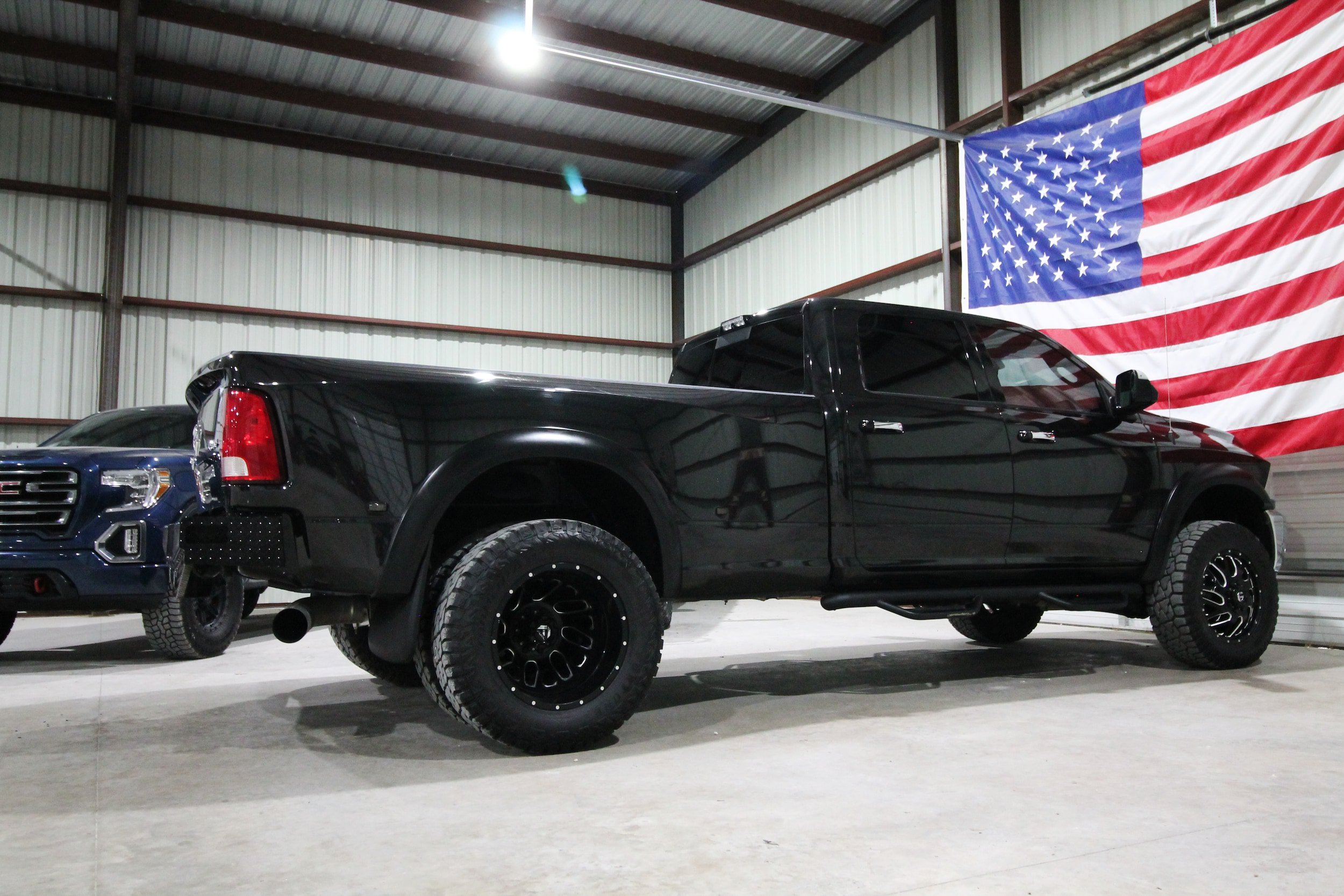 Used 2018 RAM 3500 Big Horn AWD/4WD image 11