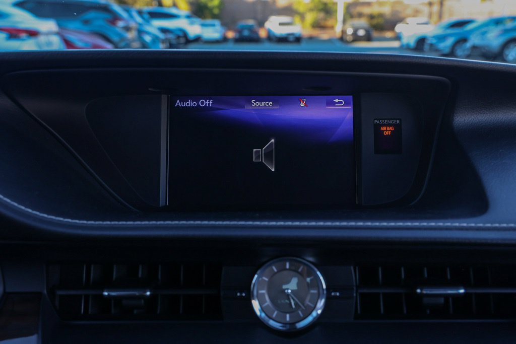 Used 2017 Lexus ES 350 w/ Navigation System Package FWD image 29