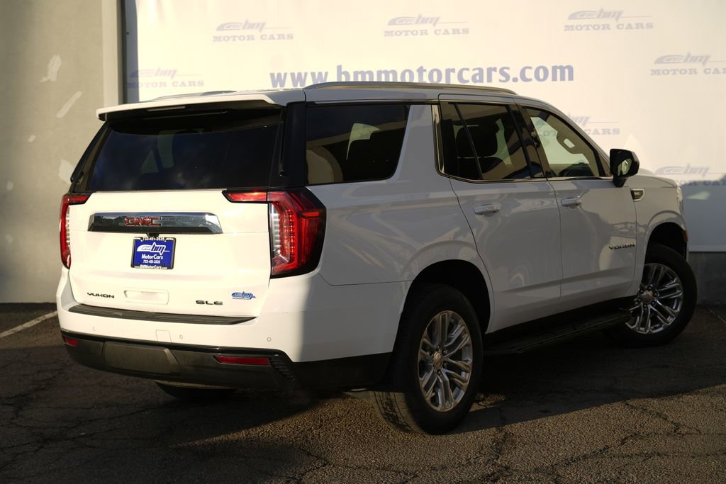 Used 2022 GMC Yukon SLE w/ Gmc Pro Safety Plus Package AWD/4WD image 3