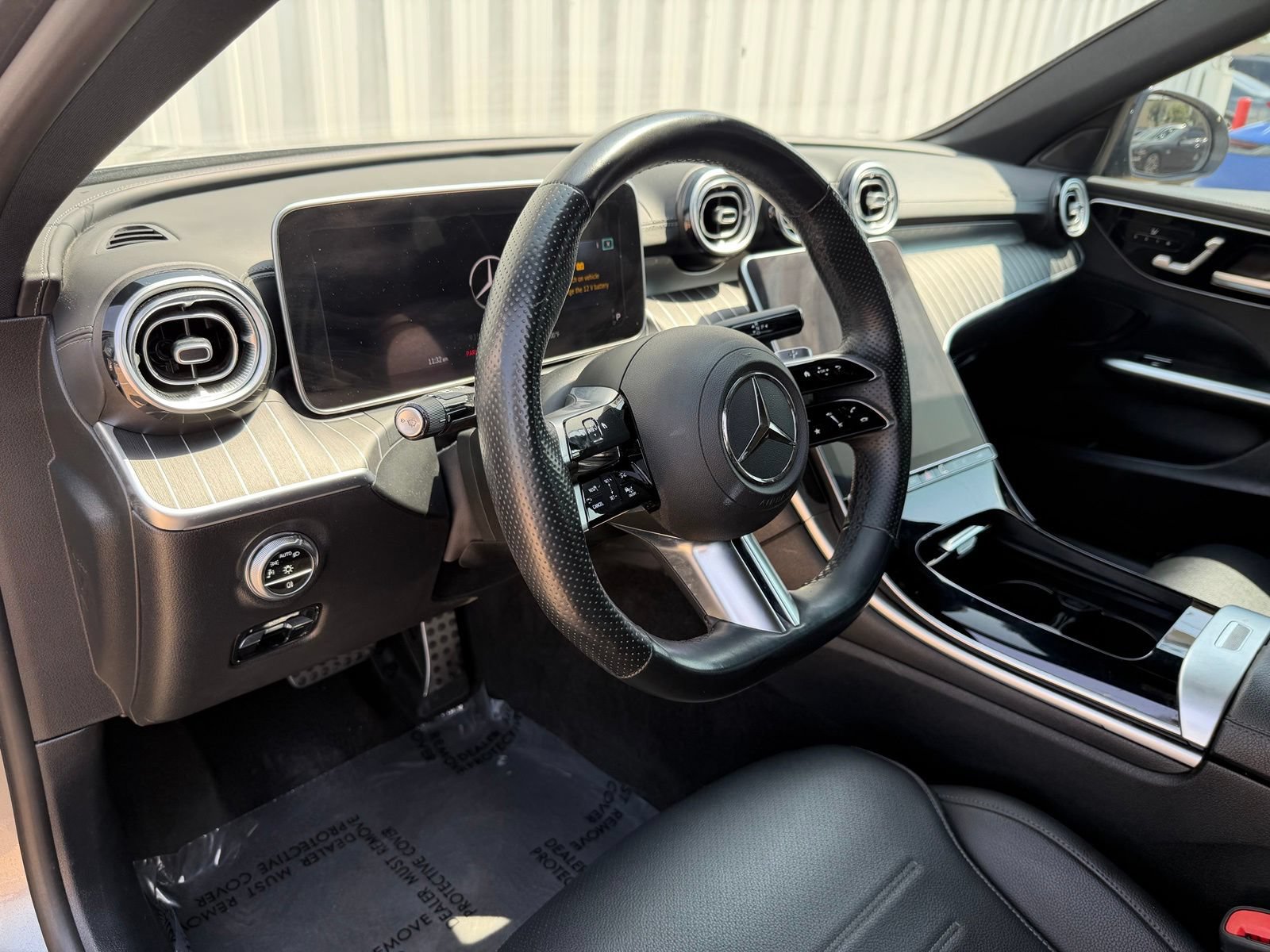 Used 2023 Mercedes-Benz C 300 Sedan image 17
