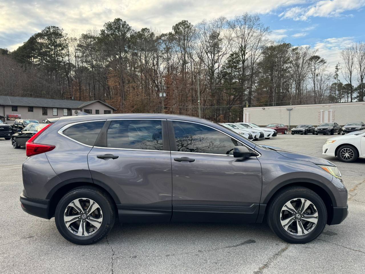 Used 2017 Honda CR-V LX image 8
