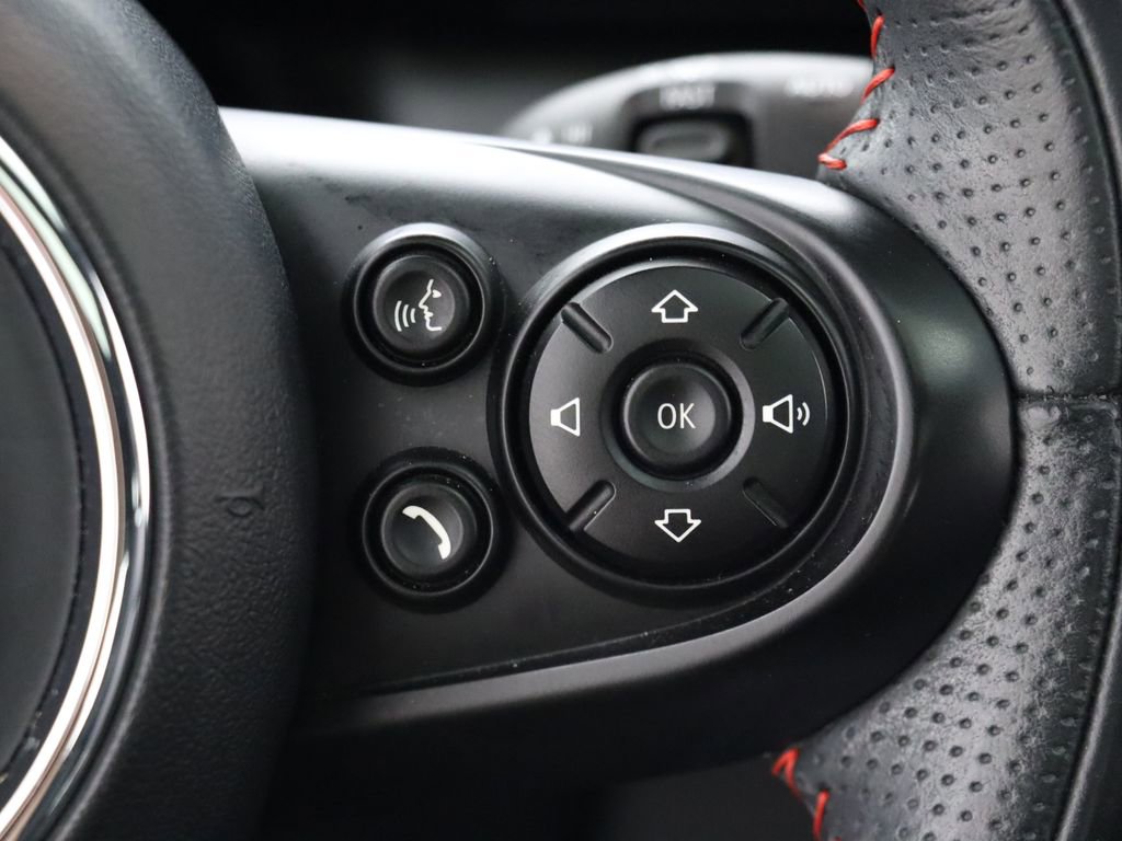 Used 2021 MINI Cooper S image 19