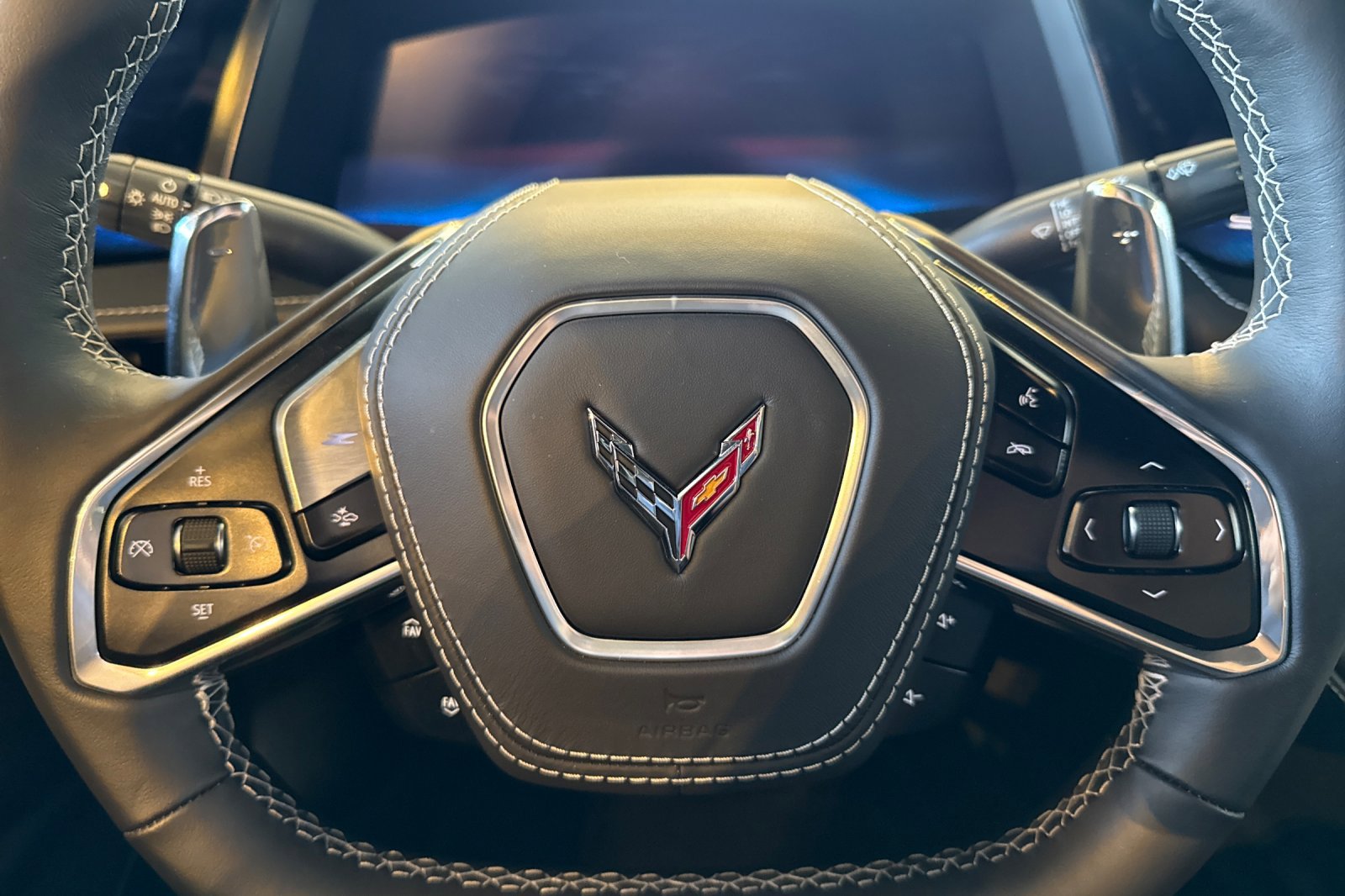 Used 2023 Chevrolet Corvette Stingray Premium Cpe w/ Z51 Performance Package RWD image 38
