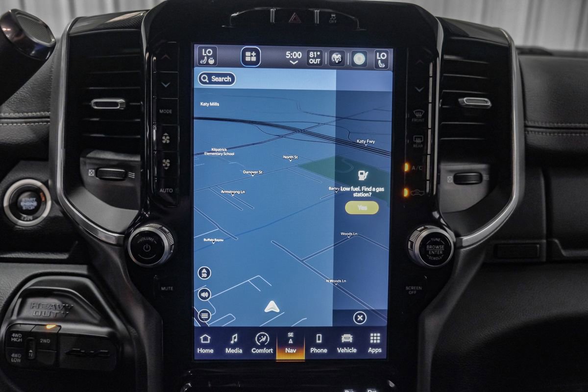 Used 2022 RAM 3500 Laramie image 21