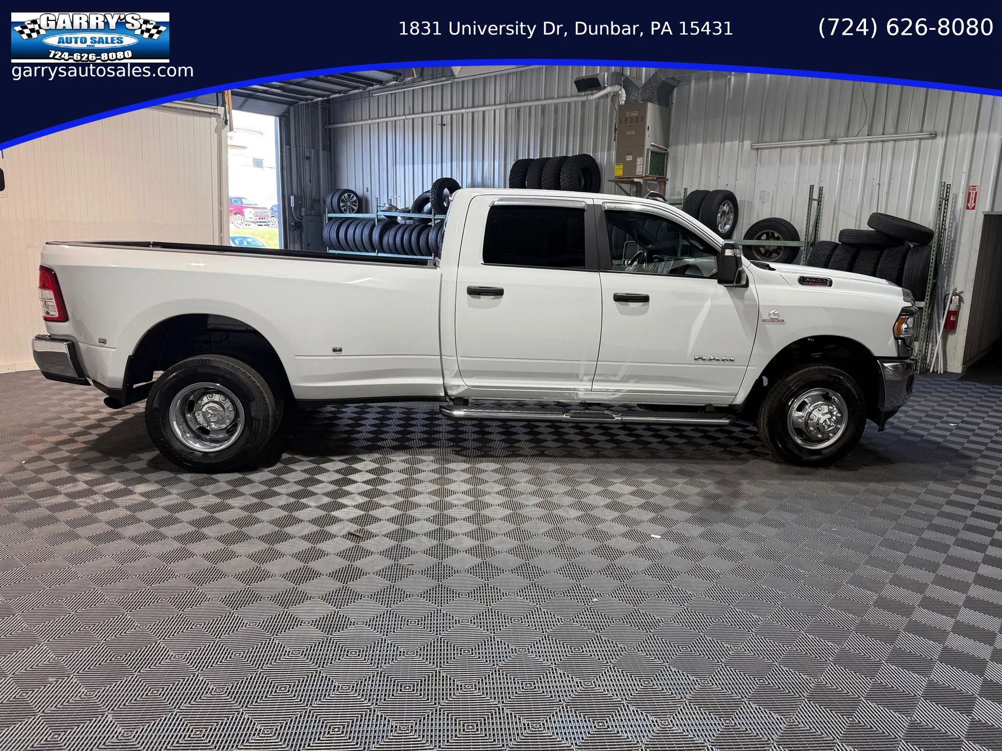 Used 2024 RAM 3500 Big Horn AWD/4WD image 4
