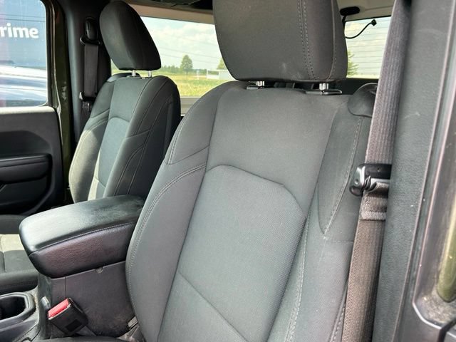 Used 2021 Jeep Wrangler Sport AWD/4WD image 11