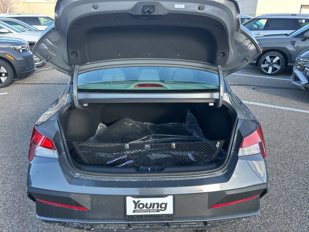 New 2026 Hyundai Elantra Sport image 24