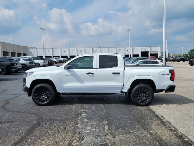 New 2026 Chevrolet Colorado W/T w/ WT Custom Package AWD/4WD image 9
