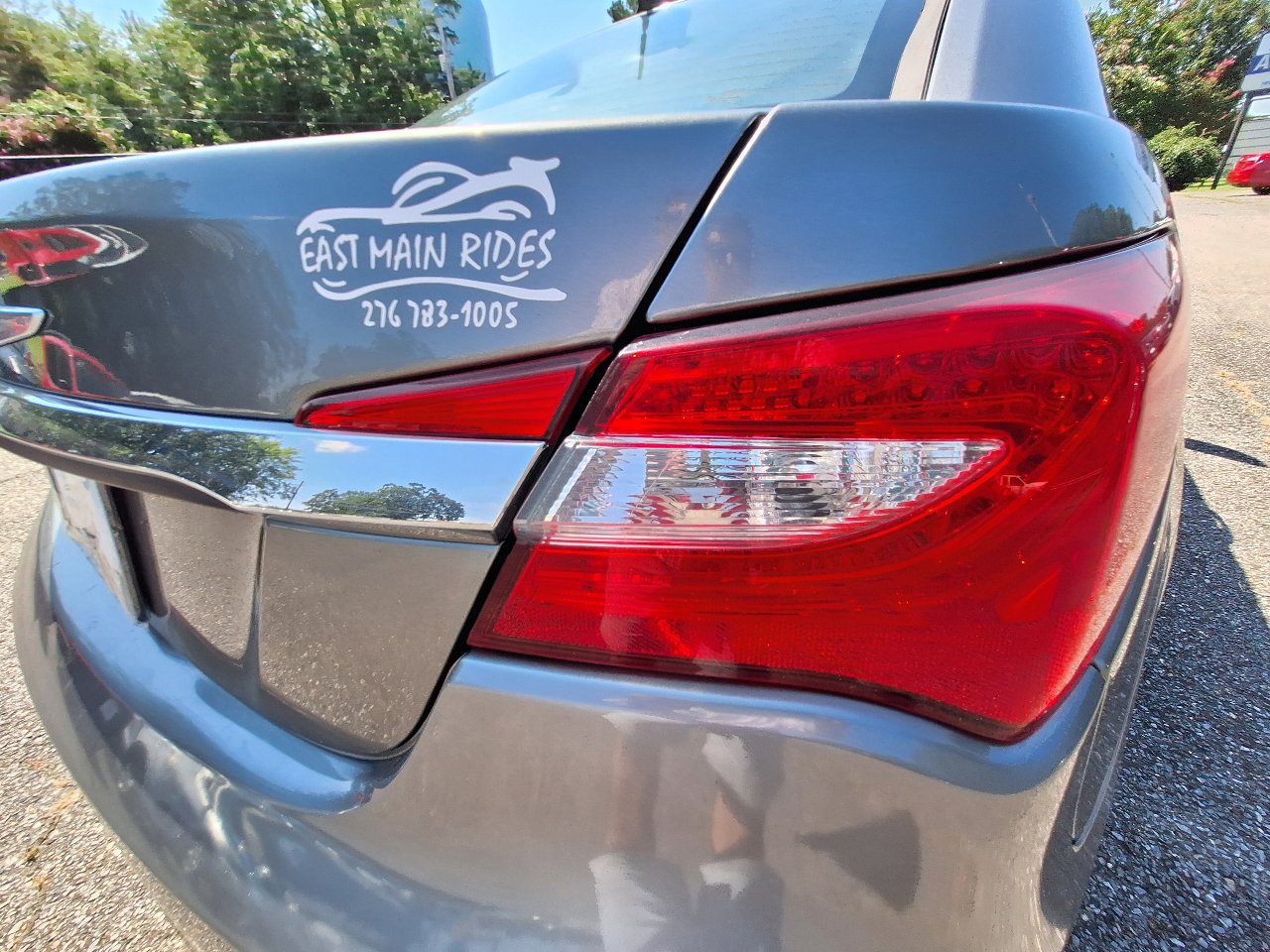 Used 2013 Chrysler 200 Limited w/ Sun/Sound Group image 14