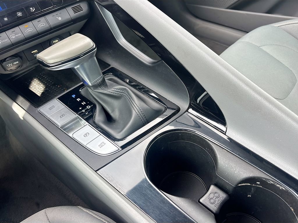 Used 2023 Hyundai Elantra SEL w/ Convenience Package image 17